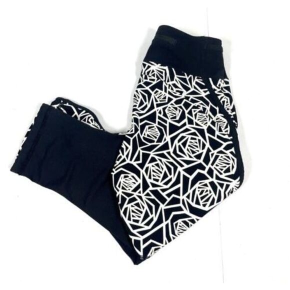 Lululemon Real Quick Crop Pants Full On Luxtreme POSEY Black White Women Size 4 - Picture 4 of 6